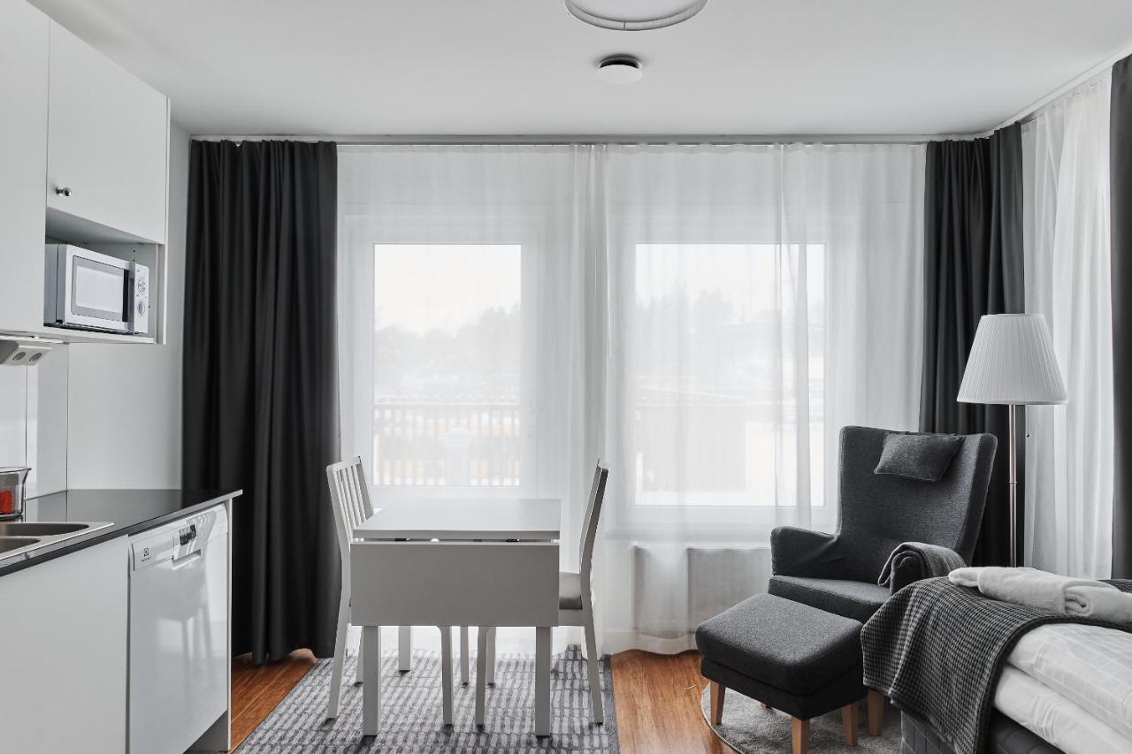 Continental Apartment Hotel Knivsta Knivsta  Dış mekan fotoğraf