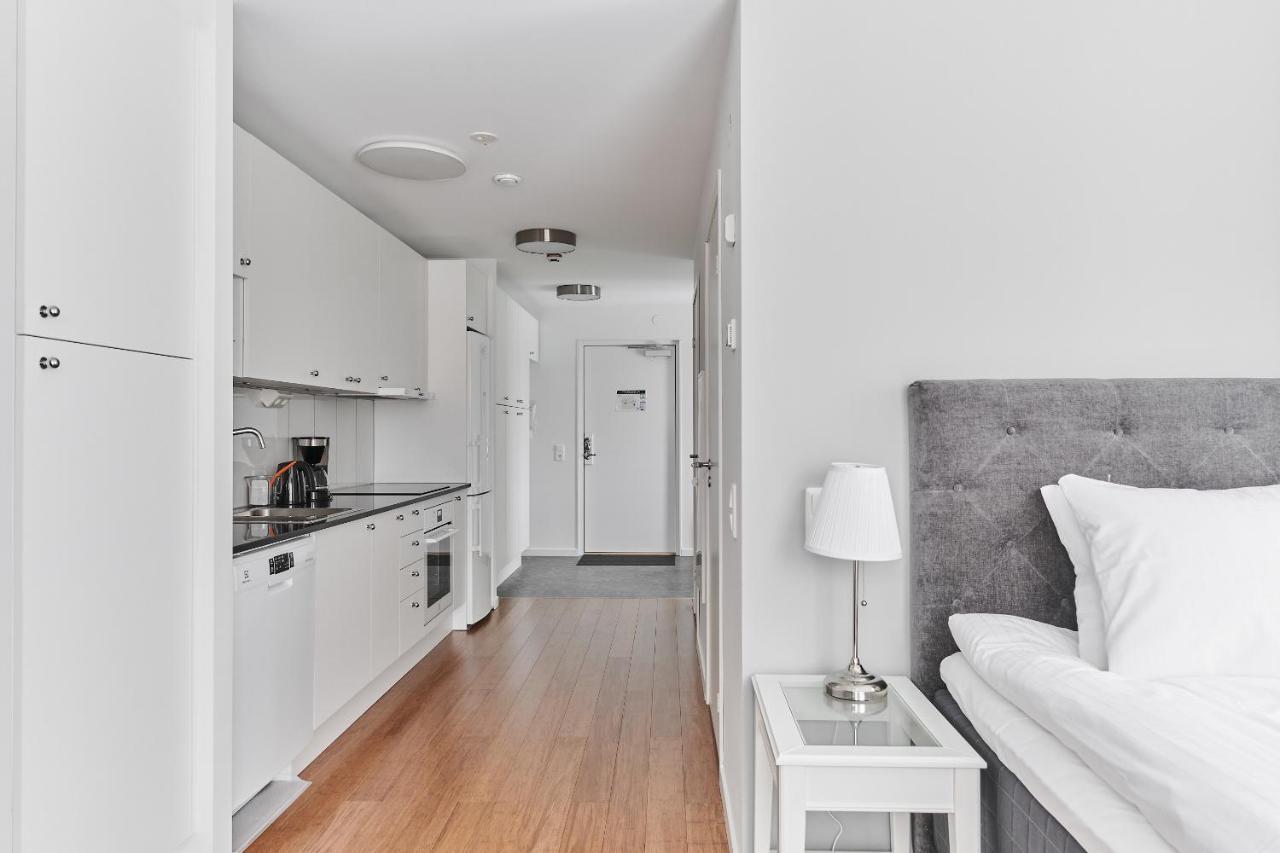 Continental Apartment Hotel Knivsta Knivsta  Dış mekan fotoğraf
