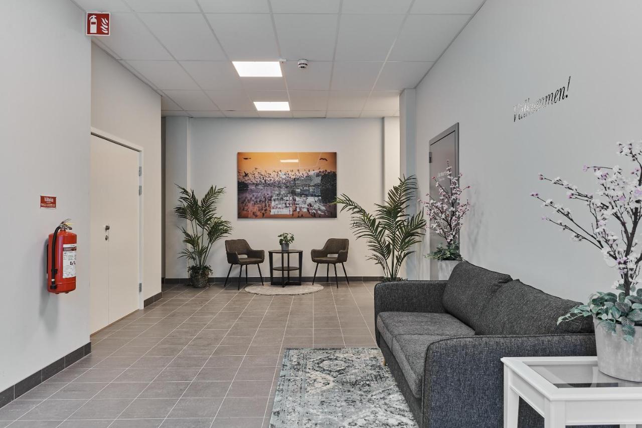 Continental Apartment Hotel Knivsta Knivsta  Dış mekan fotoğraf