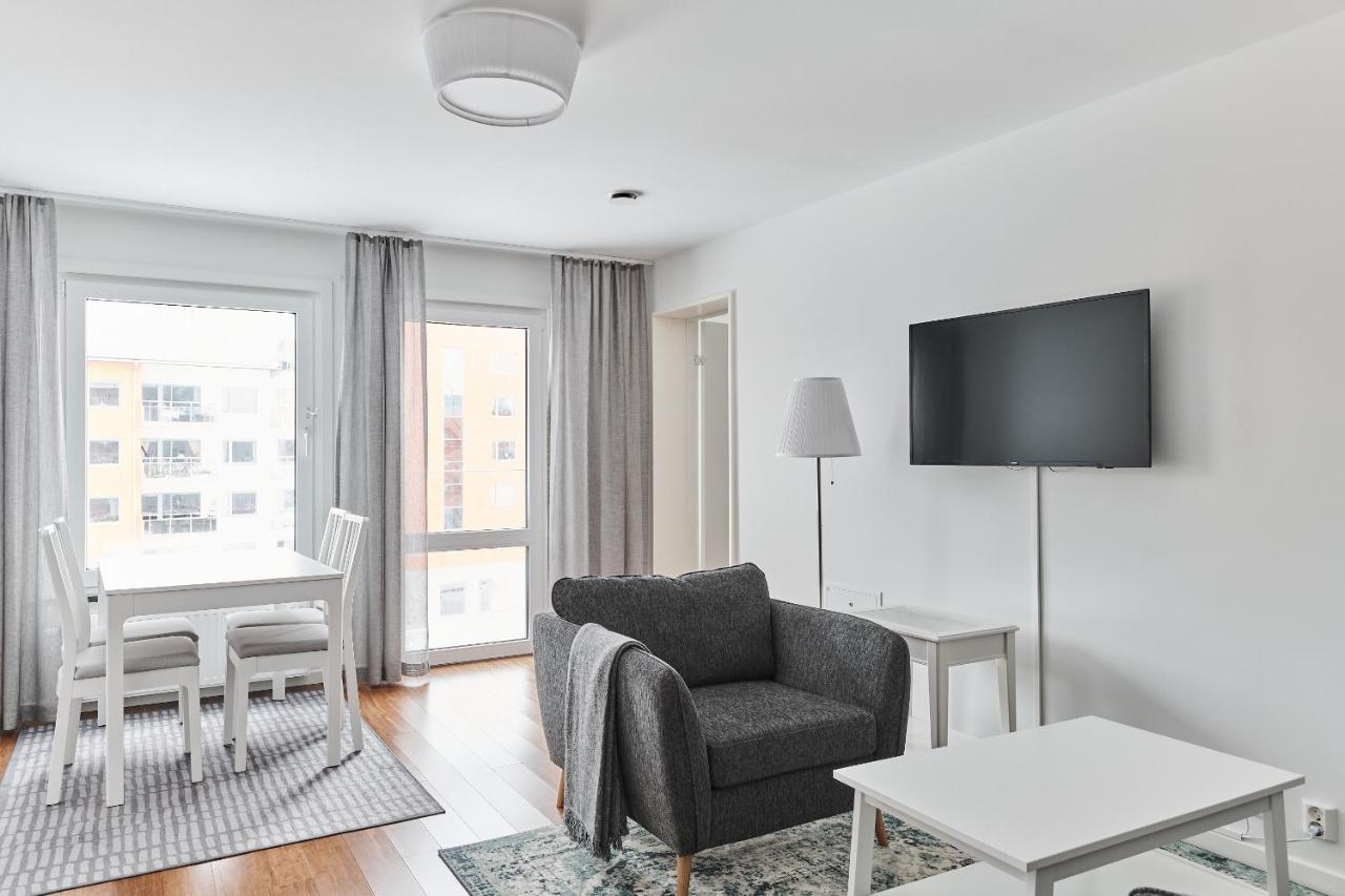 Continental Apartment Hotel Knivsta Knivsta  Dış mekan fotoğraf